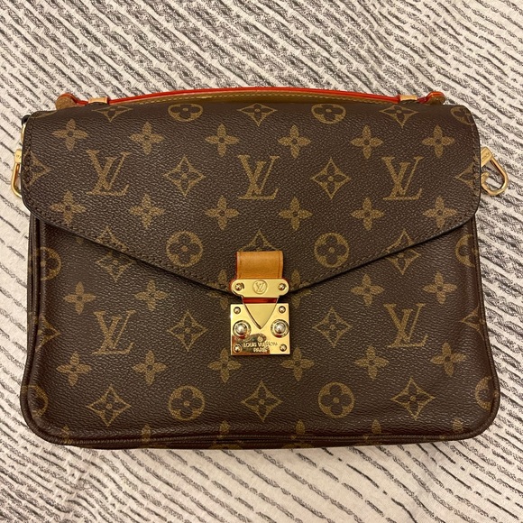 Louis Vuitton Handbags - Pochette Metis Louis Vuitton